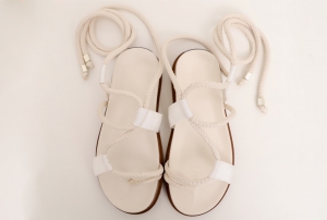 1001 - Sandalia Birken Ametista Branca/ Off White 